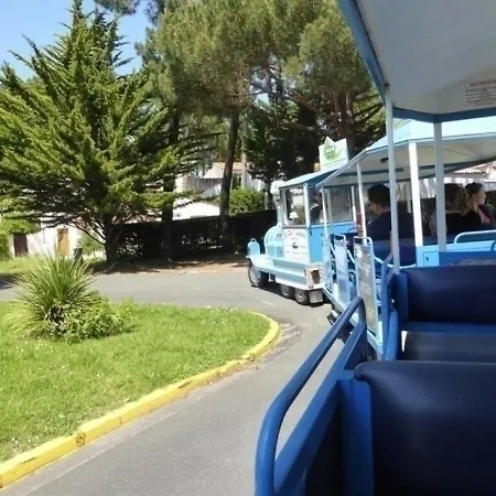 Allee Du Galion * Les Mathes